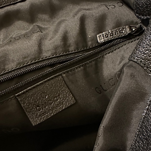 Gucci Jackie Leather Handbag - Picture 12 of 15